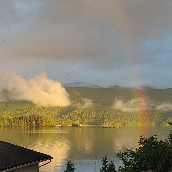 Meet your Posher, Mecca - Picture 1 of 1